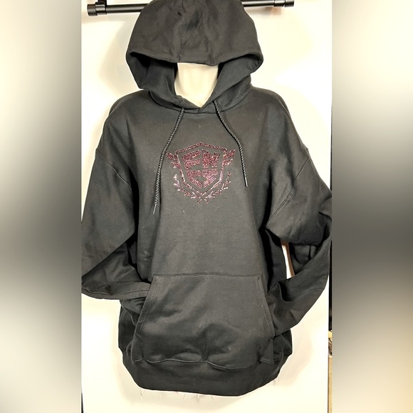 Hanes Tops - Oversized Hoodie w/ Detail